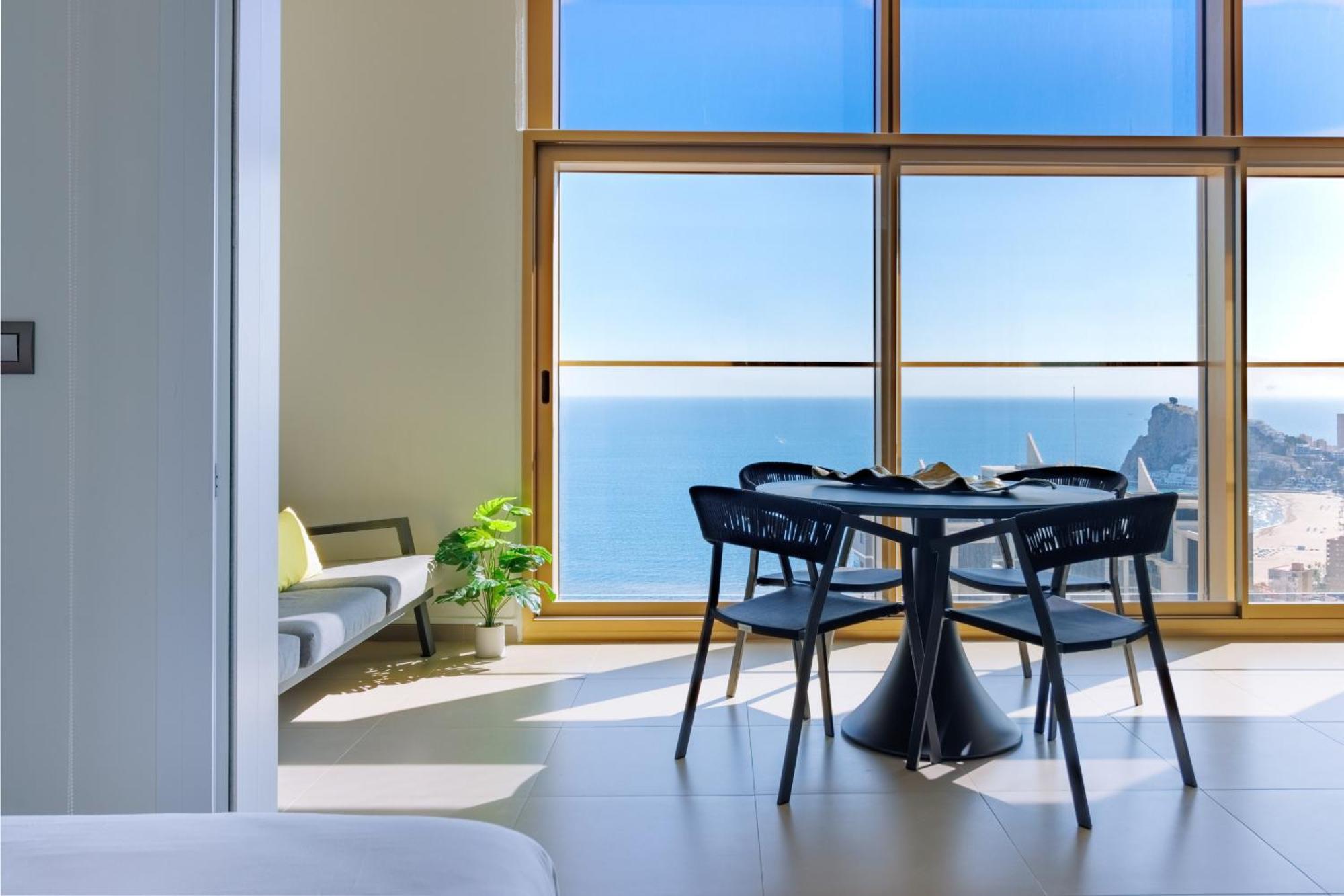 Appartamento Intempo By Holuxe - 216 - 21St Floor Benidorm Esterno foto